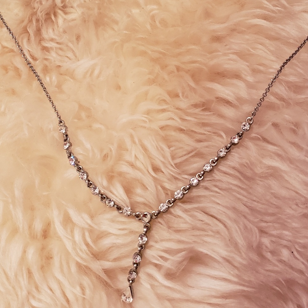 Diamondesque necklace